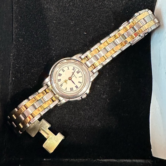 BURBERRY WATCH - Picture 3 of 8